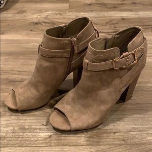 Women’s Guess open toe booties